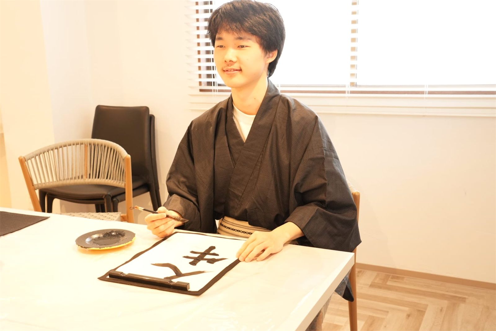 Kazuki, the host