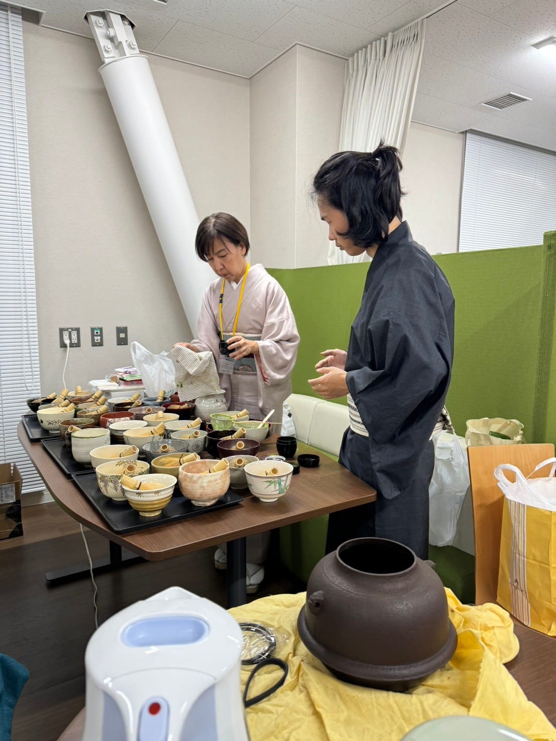 講師